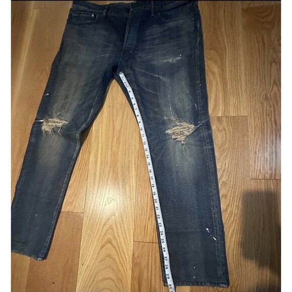 John Elliott The Cast 2 Jeans Mens 38x30 Distressed Jeans Made in Japan Knee B3 - Picture 12 of 12